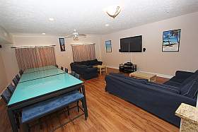 Sky Blue Vacation Condo Myrtle Beach - Living Area